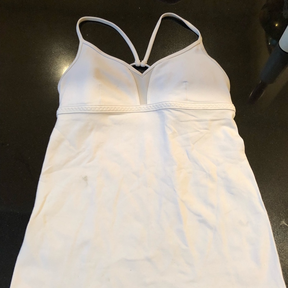 Lulu padded top, size 6